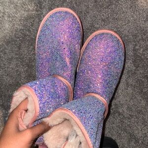 UGG Women's Classic Mini Bow Cosmos Boots